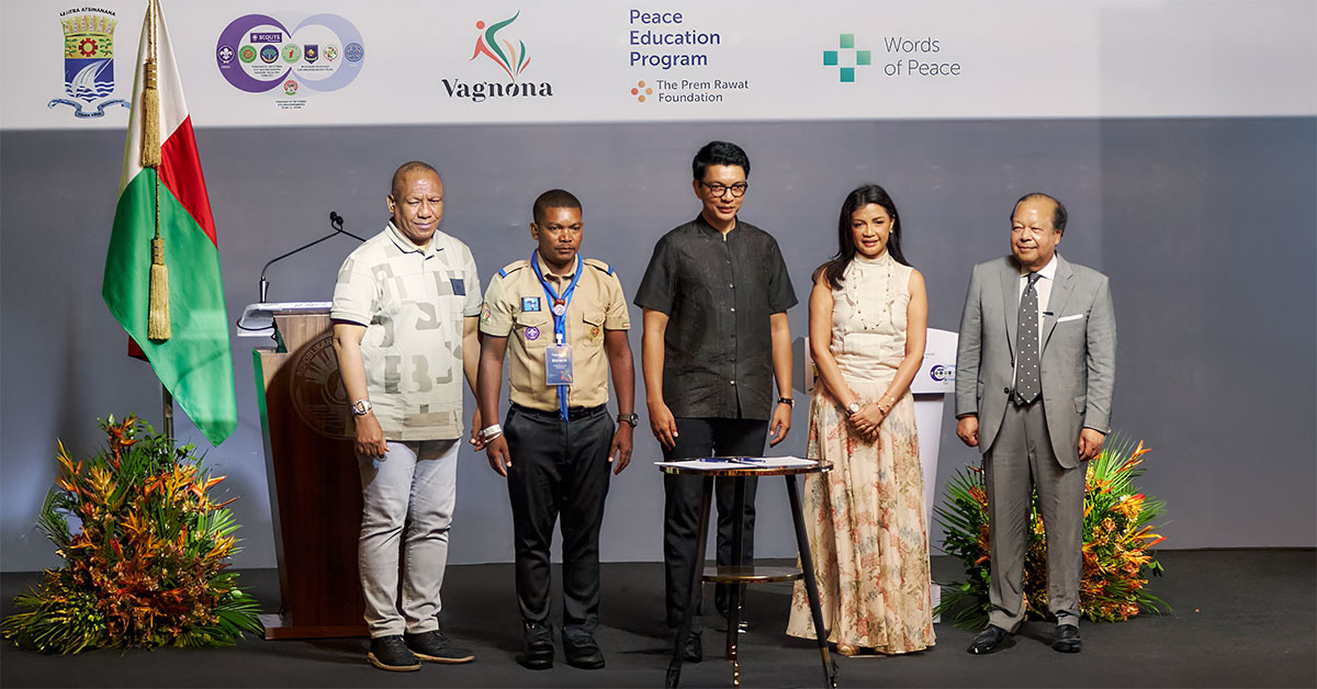 Featured-madagascar-signing-scaled-prem-rawat-2024 Featured-madagascar-signing-scaled-prem-rawat-2024
