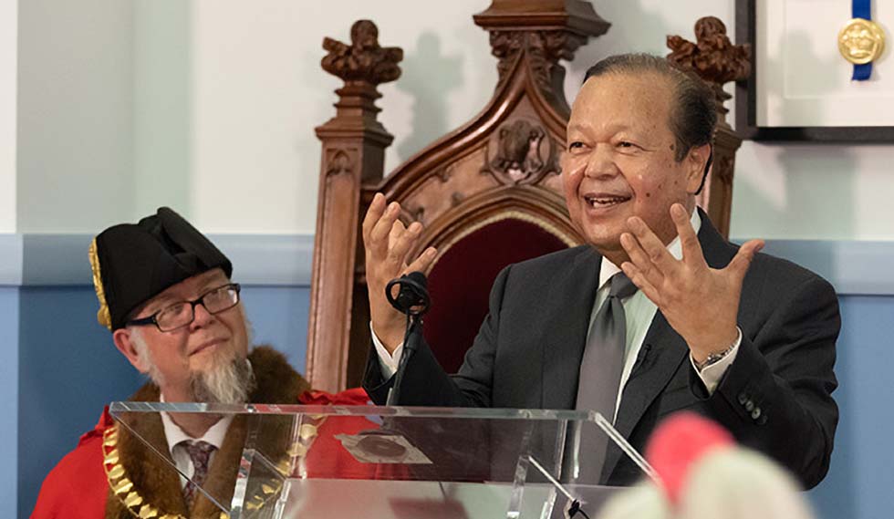 Excerpts from Prem Rawat’s Key of Avalon Acceptance Speech
