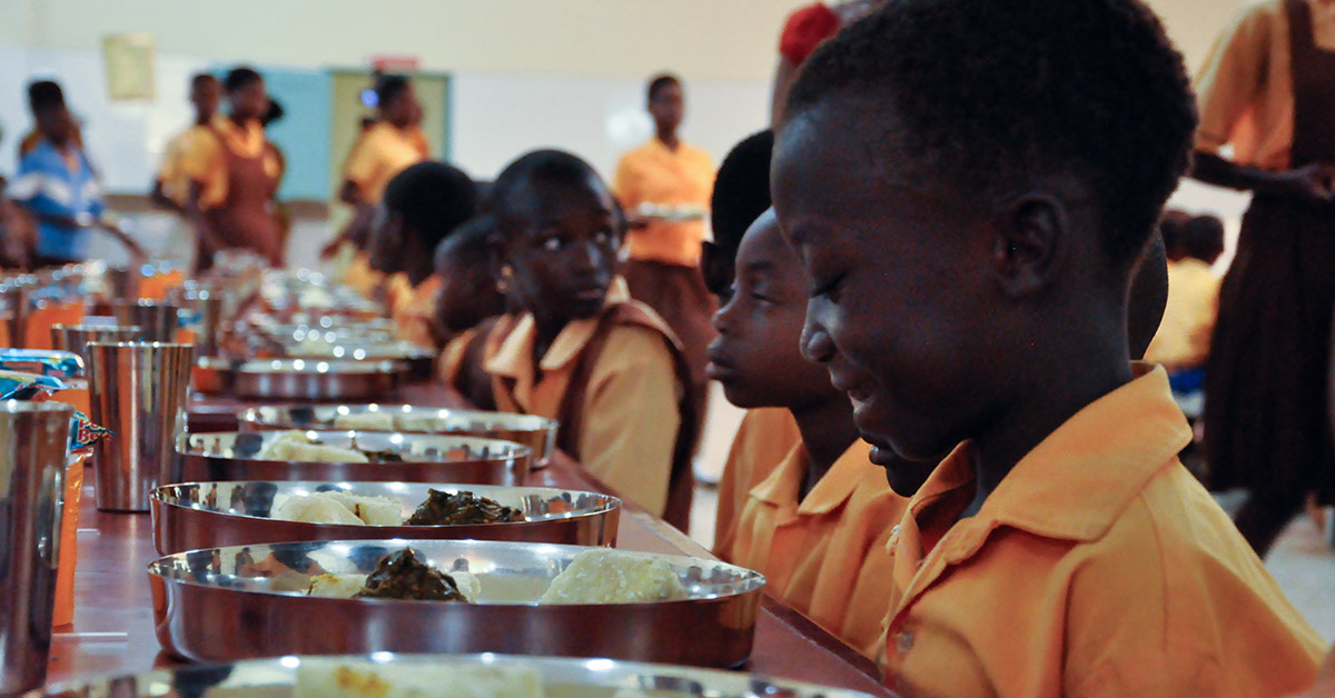 Comida Otinibi Gana para Pessoas