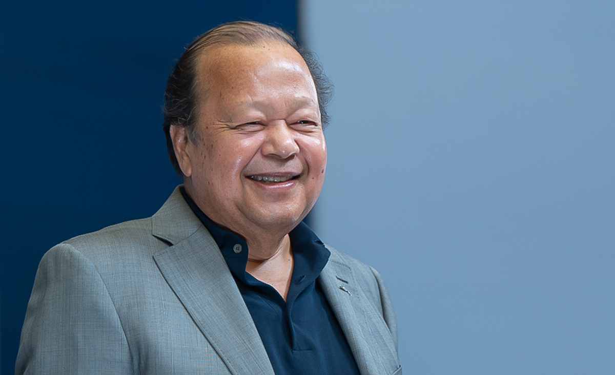 Prem Rawat peace educator