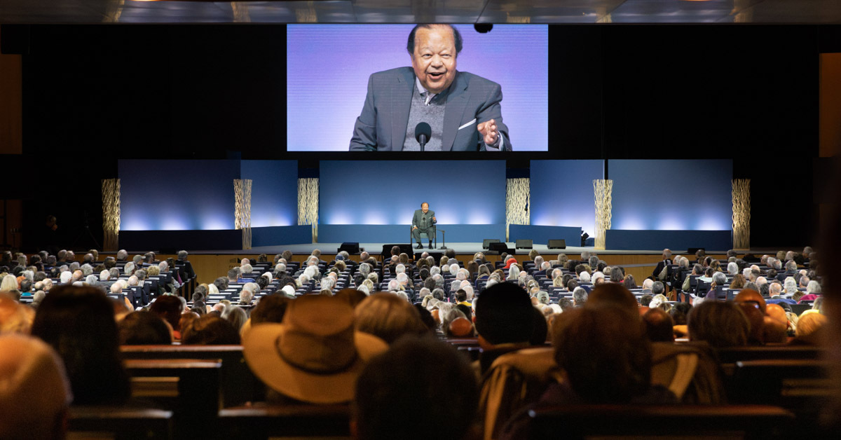 Prem-Rawat-Barcelona-Event-2024-Brithday-1 Prem Rawat in Barcelona Event in December 2024 Brithday