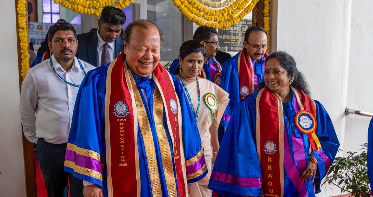 Prem Rawat at BRAOU 2
