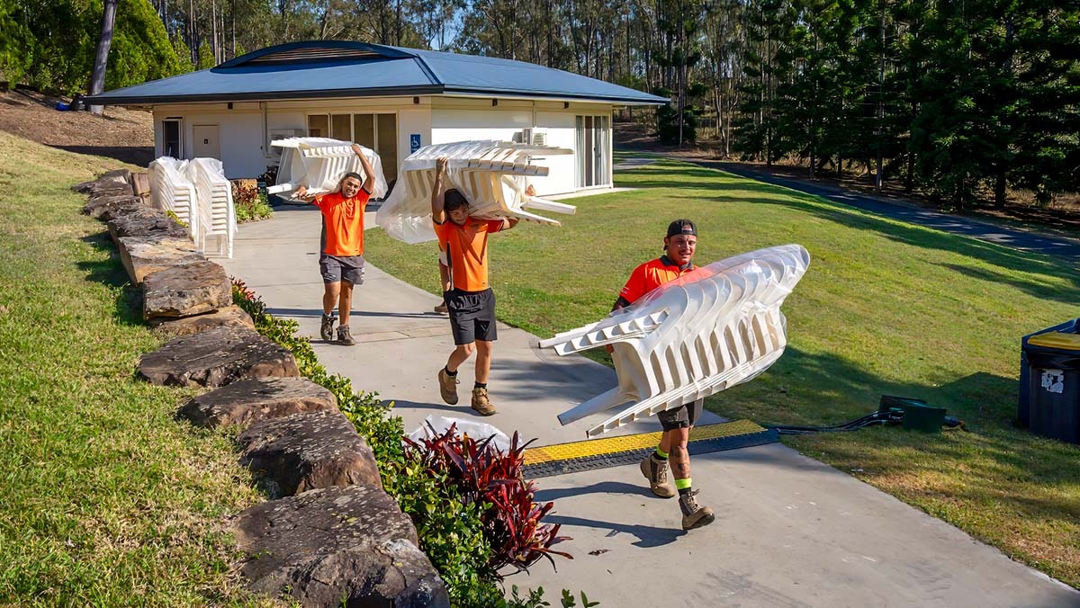 Amaroo Journal -Volunteers