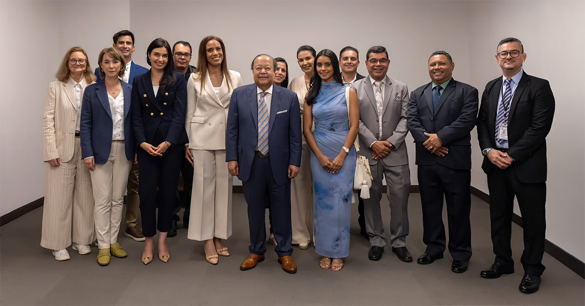 Visita de Prem Rawat à Costa Rica e o Crescimento da Educação para a Paz